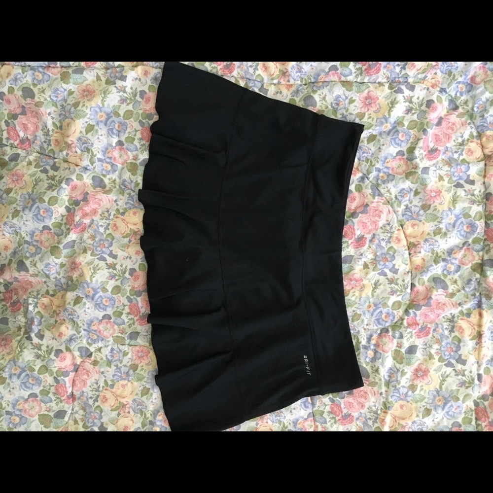 🌷Nike Dri-Fit skort🌷
